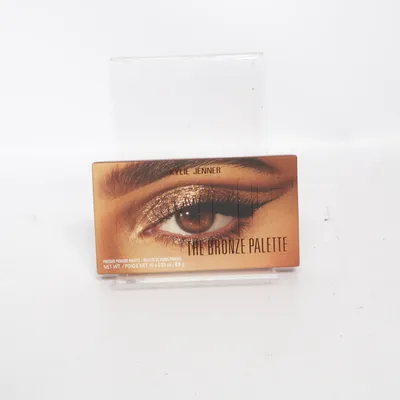 Ögonskuggspalett (The Bronze Palette) från Kylie Cosmetics