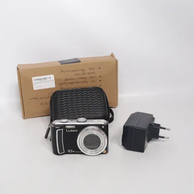 Kompaktkamera (Lumix Dmc-Tz15) fra Panasonic