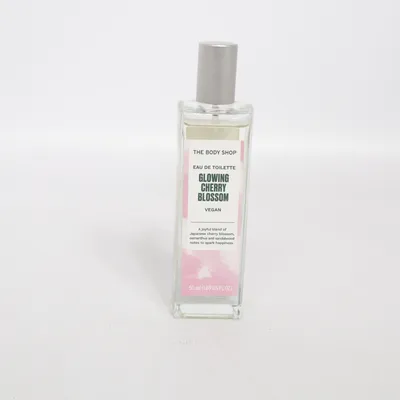 Eau de Toilette (Glowing Cherry Blossom) från The Body Shop