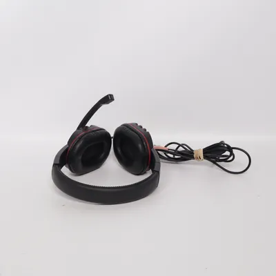 Headset (Black, Red)