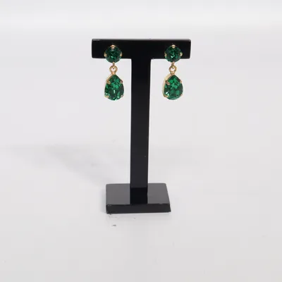 Örhängen (Grön, Guldfärgad) från Caroline Svedbom Okänd metall