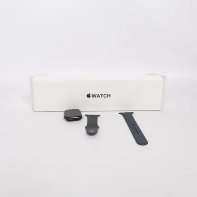 Smartwatch (Svart) från Apple