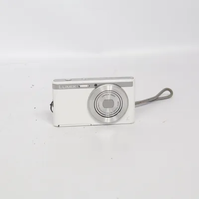 Digital compact camera (Dmc) from Panasonic