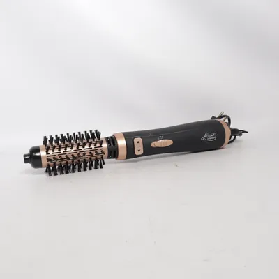 Brosse à air chaud ( Ahc 34) de Alessandra Ambrosio