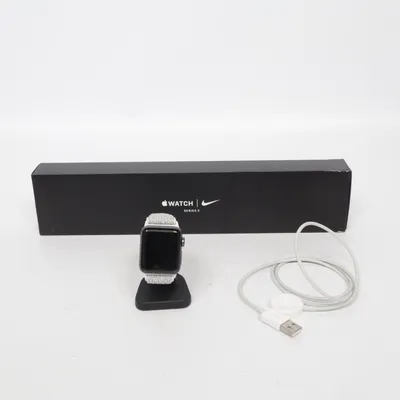 Smart watch (Black) from Apple
