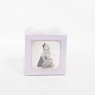 Eau de Parfum från Ari by Ariana Grande