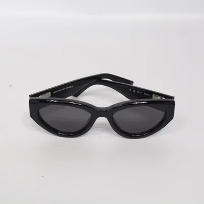 Sonnenbrille (Schwarz) von Chimi