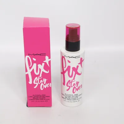 Setting spray (Fix+ Stay Over) från MAC