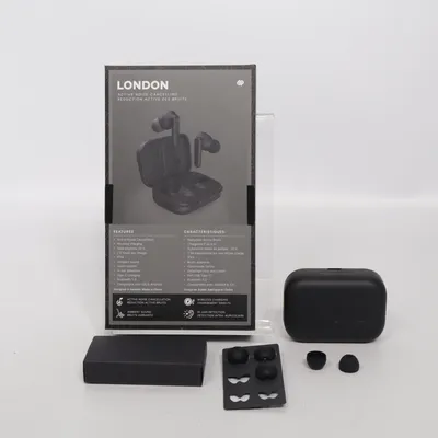 Headphones (Black) from Urbanista