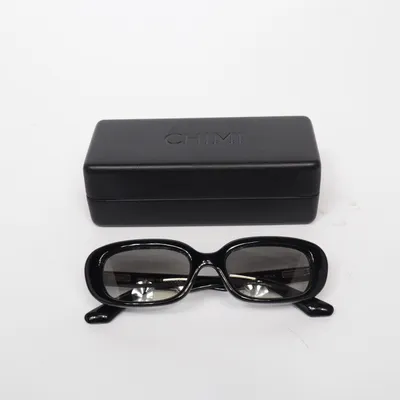 Solglasögon (Svart) från Chimi