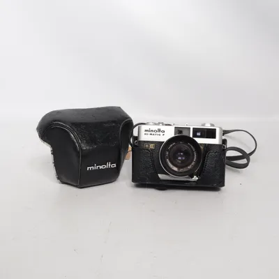 Analog kompaktkamera (Hi-Matic F) från Minolta