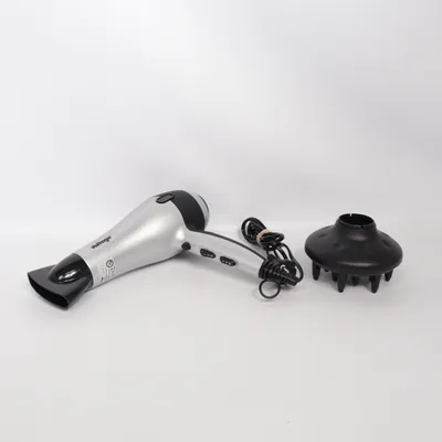 Hairdryer from Voltage