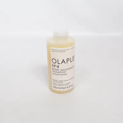 Shampoo (No. 4 Bond Maintenance) fra Olaplex