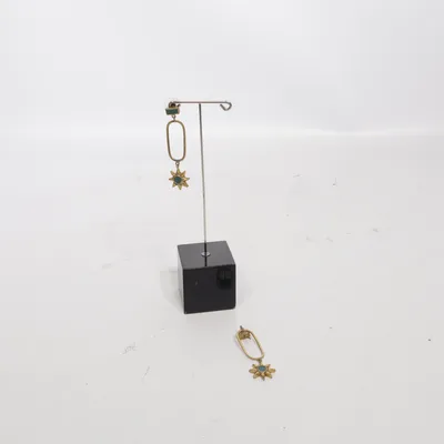 Örhängen (Guldfärgad, Grön) Okänd metall