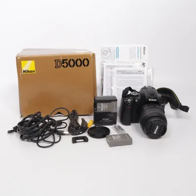 Systemkamera (D5000) från Nikon