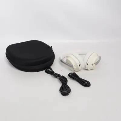 Headphones (White, Silver) from Happy Plugs