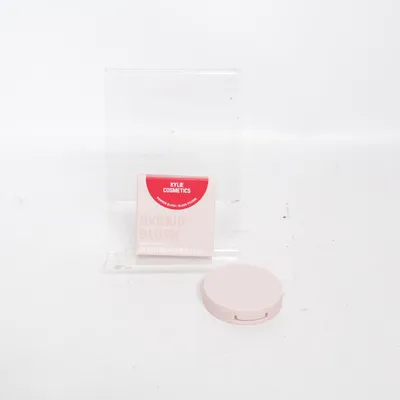 Rouge (Hybrid Blush) från Kylie Cosmetics