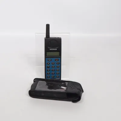 Mobiltelefon (Ga628) från Ericsson