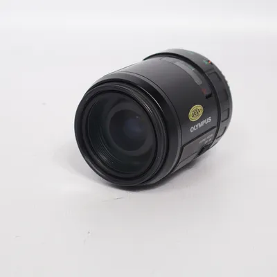 Kameraobjektiv (Svart) från Olympus