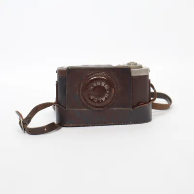 Analog kompaktkamera från Balda