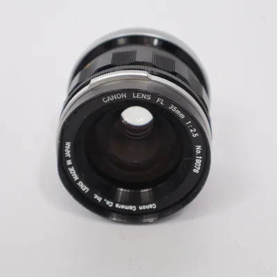 Camera lens (FL 35mm 1:2.5) from Canon