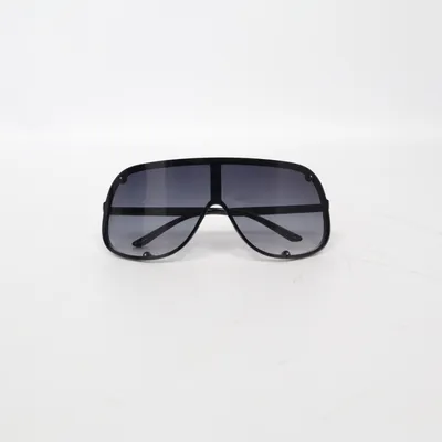 Sunglasses (Black) from Glitter