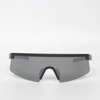 Solglasögon (Svart) från Viu