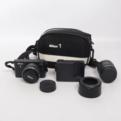 Systemkamera (J2) från Nikon