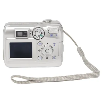 Digital kompaktkamera (COOLPIX 3200) från Nikon