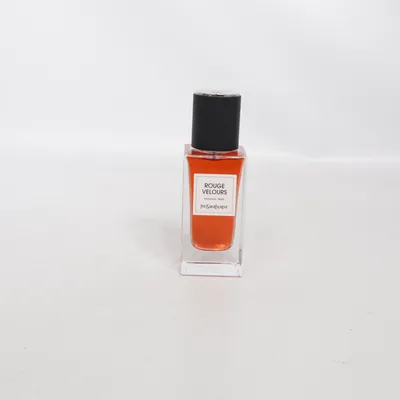 Eau de Parfum (Rouge Velours) de Yves Saint Laurent