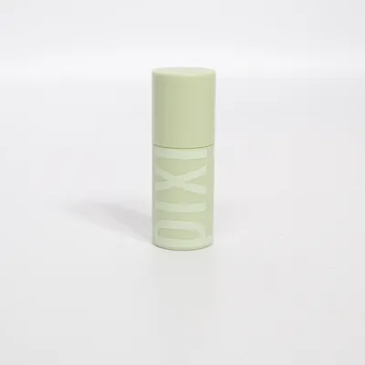 Läppstift (HYDRA LipTreat) från Pixi