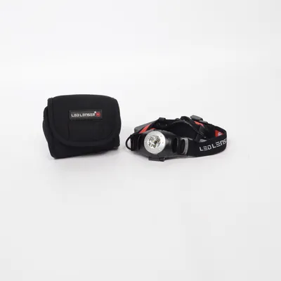 Pannlampa (Svart) från Led Lenser