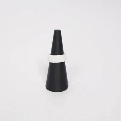 Ring (Vit) från Ceramic Okänd metall
