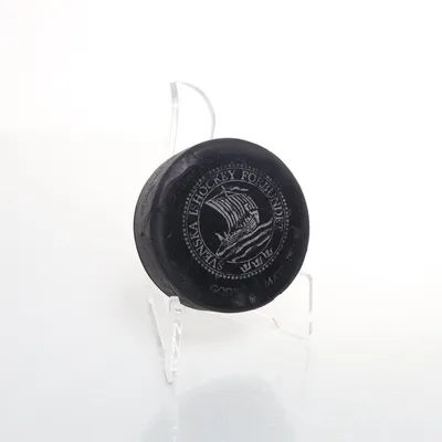 Hockey puck (Black, Silver) from Rabena
