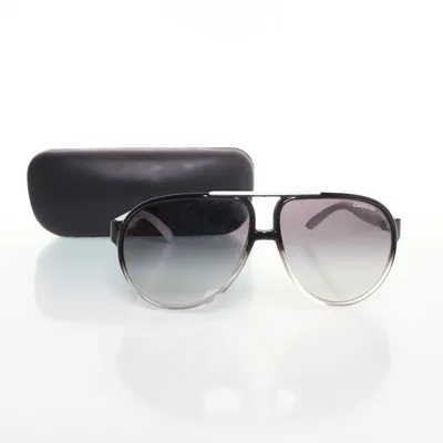 Solglasögon (Svart) från Carrera