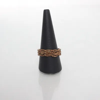 Ring (Gold) Unknown metal