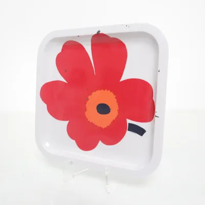 Serveerschaal (Wit, Rood) van Marimekko