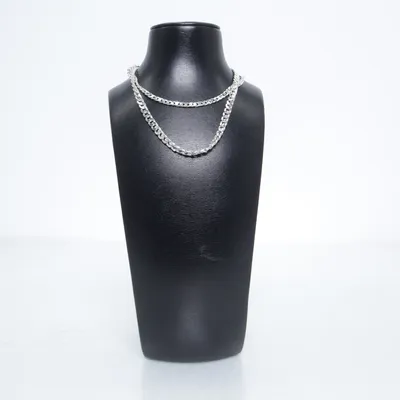 Halsband (Silverfärgad) Okänd metall