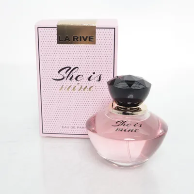 Eau de Parfum (She Is Mine) från La Rive