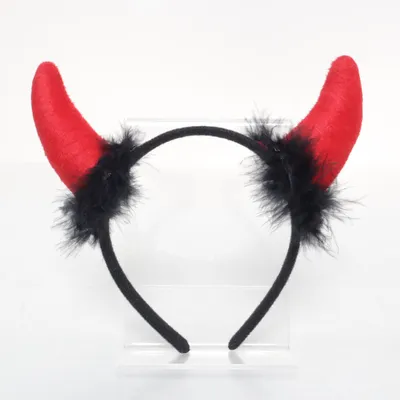 Costume accessories (Red, Black)