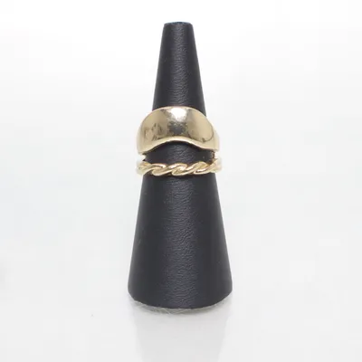 Ring (Guldfärgad) Okänd metall