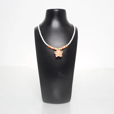 Halskæde (Hvid, Orange) Ukendt metal