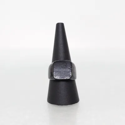 Klackring (Svart) Okänd metall