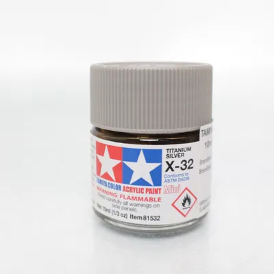 Acrylic paint (X-32) from Tamiya