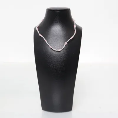 Ketting (Wit, Roze) Onbekend materiaal