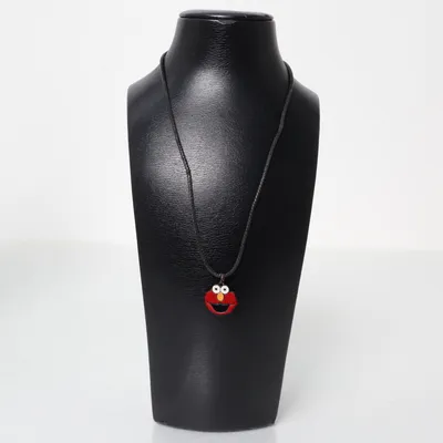 Ketting (Zwart, Rood, Geel, Wit) Onbekend materiaal