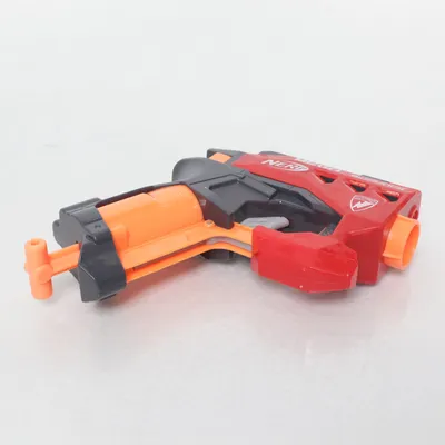Leksaksvapen (Röd, Lila) från Nerf