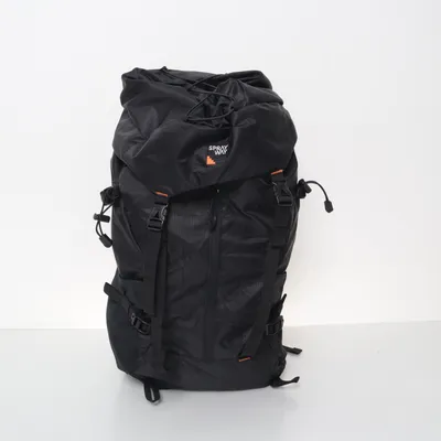 Hiking backpack (Black) from Sprayway
