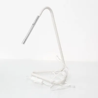 Desk lamp