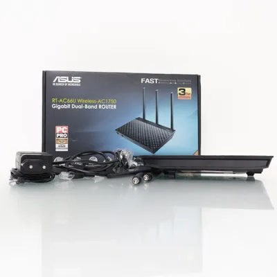 Router (RT-AC66U) från Asus